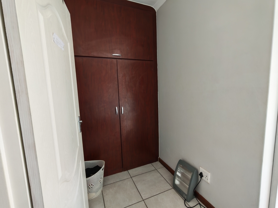 1 Bedroom Property for Sale in Die Bult North West
